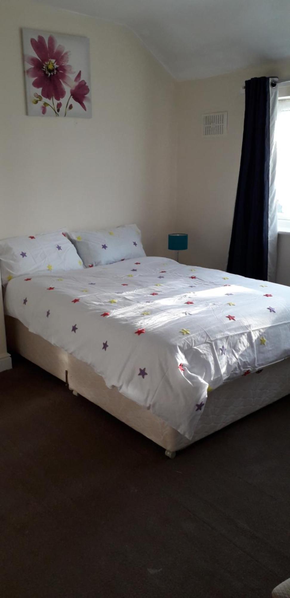 Green Village Guest House - Near Manchester Airport Sale Exteriör bild